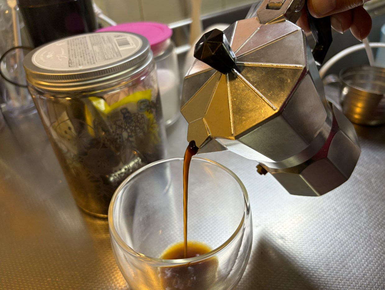 おうちで作るカフェラテ　カリタCM-50コーヒーミル